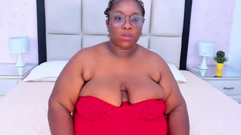 Treisy Vixen big ass online show from 06-25-26, 05:12