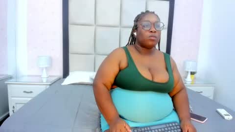Treisy Vixen big ass online show from 07-04-26, 03:45