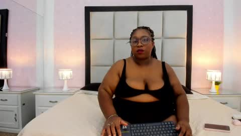 Treisy Vixen big ass online show from 07-08-26, 02:49