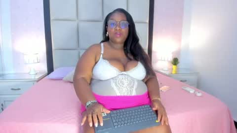 Treisy Vixen big ass online show from 07-23-26, 03:15