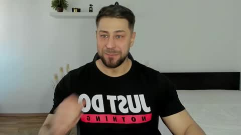 Trent online show from 03-06-25, 10:41