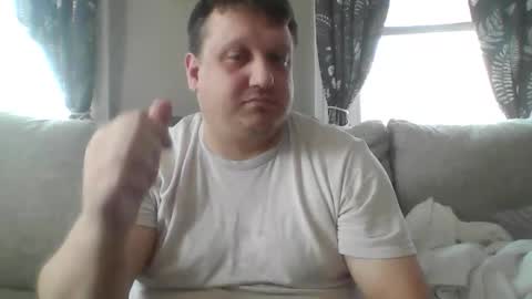 Snapshot of trevorly08 chatting on 02-15-26, 07:10 trevorly08 online show from 02-15-26, 07:10