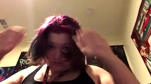 Trixie online show from 02-19-25, 04:44