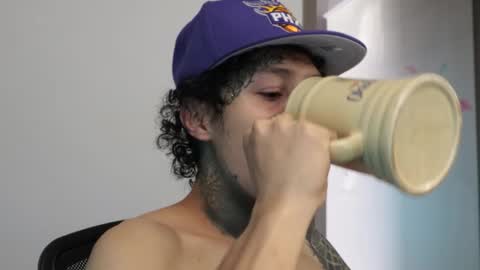 Snapshot of trieone chatting on 01-06-26, 02:54 - trieone online show from 01-06-26, 02:54