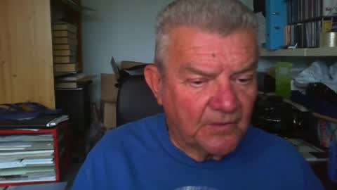 Snapshot of triggerfinger1 chatting on 07-18-26, 12:09 Steve online show from 07-18-26, 12:09