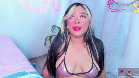 Snapshot of trina_dante_12 chatting on 05-28-26, 03:04 trina dante online show from 05-28-26, 03:04