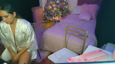 Snapshot of trinitych_ chatting on 11-28-25, 03:09 trinitych_ online show from 11-28-25, 03:09