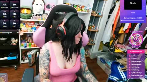 Trin Kat pet online show from 10-03-25, 07:22