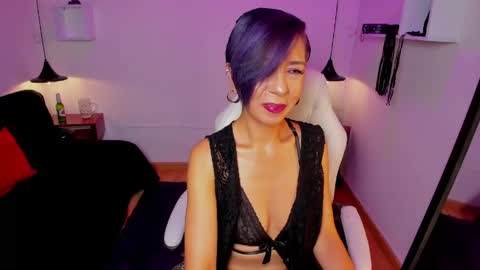 Snapshot of trinityy__ chatting on 05-26-26, 08:27 trinityy__ online show from 05-26-26, 08:27