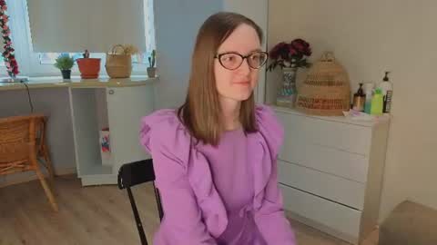 Viola online show from 06-10-26, 04:34