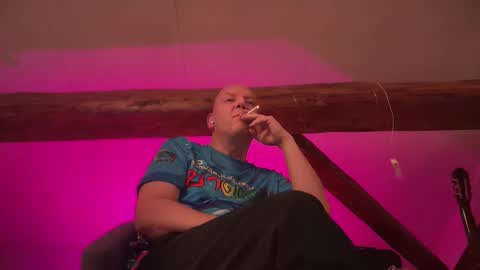 Triton online show from 04-12-26, 11:10