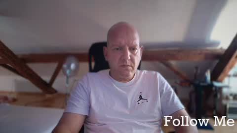 Snapshot of tritonspace chatting on 07-20-26, 11:12 Triton online show from 07-20-26, 11:12
