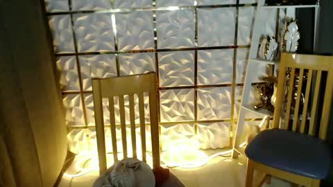 trixie_foxslut online show from 04-14-26, 12:11