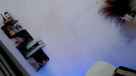 trixie_moore online show from 04-06-26, 05:08