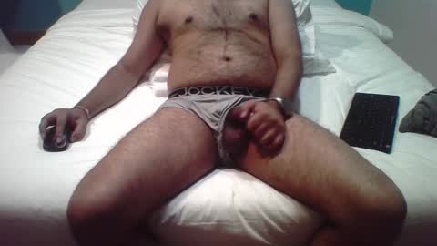 Snapshot of trvling_paul chatting on 12-16-24, 01:43 trvling_paul online show from 12-16-24, 01:43