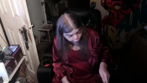 Anne online show from 05-12-26, 09:39