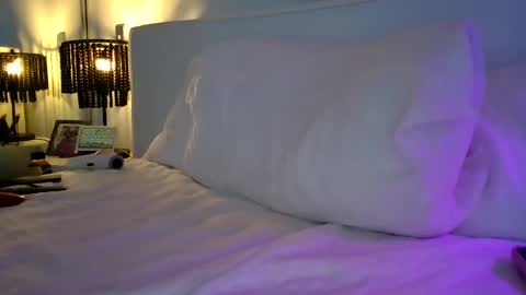 TS Rose25 online show from 03-04-25, 10:38