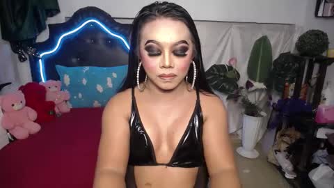 tsamandaxxx online show from 01-05-25, 01:04