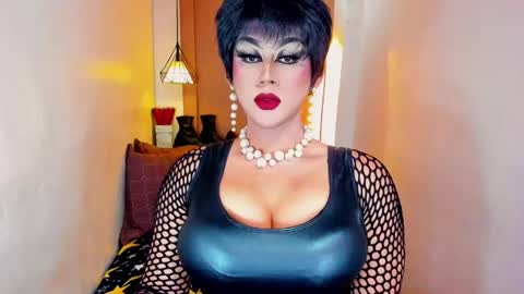 Nicoleeee online show from 04-18-26, 09:15