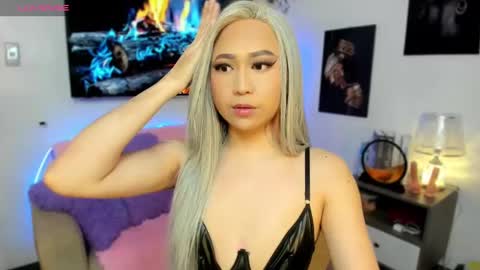 Victoria online show from 12-17-24, 04:21