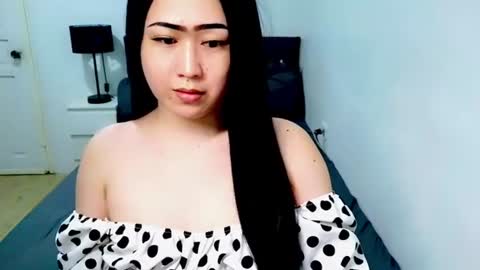 Victoria online show from 06-21-26, 02:41