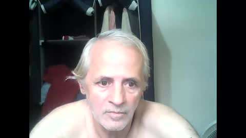 Siveomeves online show from 04-25-26, 01:41