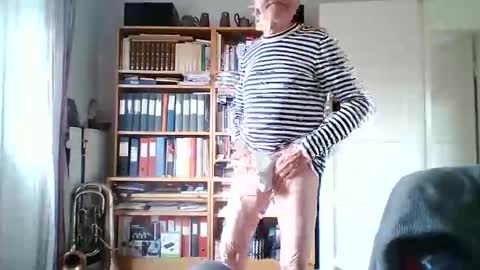 FINN but call me NANNA online show from 05-12-26, 08:22