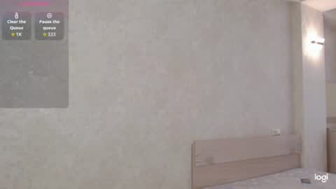 TumiLio online show from 06-20-26, 01:58