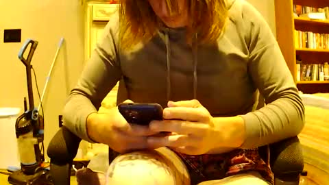 Snapshot of turnmetrans chatting on 04-11-26, 12:09 Turnmetrans online show from 04-11-26, 12:09