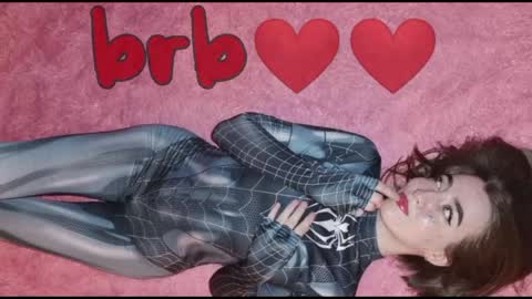 Snapshot of tutti_cutieee chatting on 12-13-24, 09:57 Nika online show from 12-13-24, 09:57