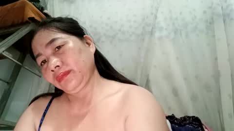 Snapshot of tuylip_sex chatting on 04-21-26, 09:15 tuylip_sex online show from 04-21-26, 09:15