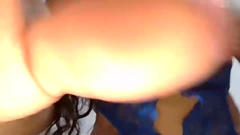 tuzusy online show from 01-16-26, 04:49