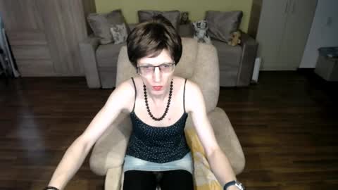 Clementine online show from 04-04-26, 08:01