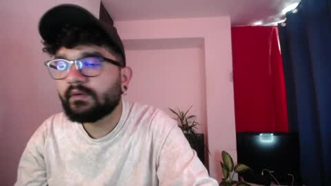 TwinFlamesXX online show from 04-10-26, 05:39