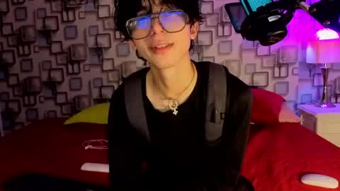 Snapshot of twink_sebas7 chatting on 05-15-26, 12:12 Sebastin online show from 05-15-26, 12:12
