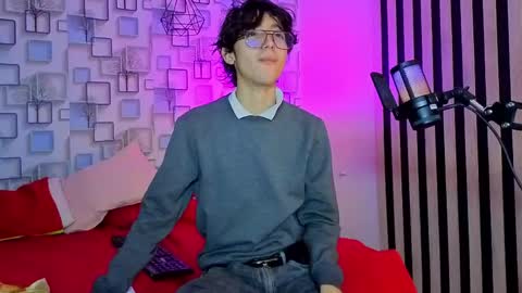 Snapshot of twink_sebas7 chatting on 05-17-26, 12:23 Sebastin online show from 05-17-26, 12:23