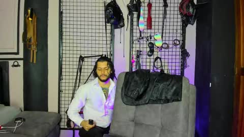 Clio  Tadeo online show from 02-13-25, 12:32