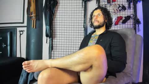 Clio  Tadeo online show from 02-23-25, 09:05