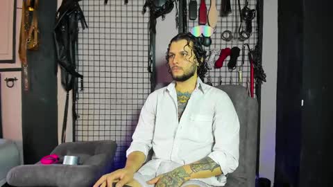 Clio  Tadeo online show from 03-09-25, 08:42