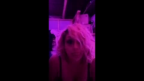 Twocrazy85 online show from 04-04-26, 10:13
