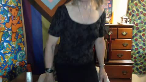 Snapshot of twocumkerry chatting on 06-21-26, 11:57 twocumkerry online show from 06-21-26, 11:57