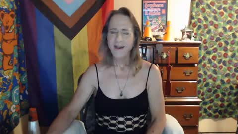Snapshot of twocumkerry chatting on 08-01-26, 03:50 twocumkerry online show from 08-01-26, 03:50