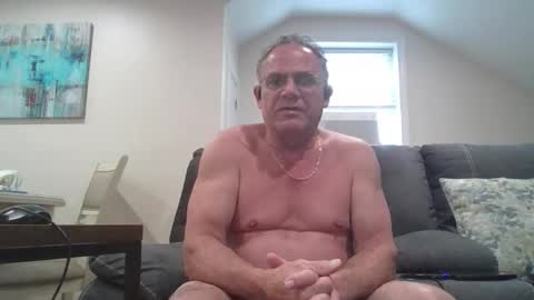 Twopeopleinlove online show from 05-31-26, 07:48