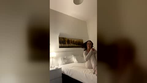 Snapshot of twototangoxo chatting on 04-16-26, 07:09 twototangoxo online show from 04-16-26, 07:09