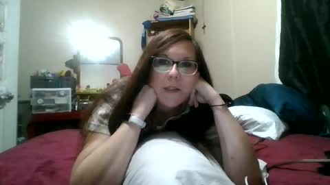 Snapshot of tx_girl69 chatting on 07-06-26, 01:46 tx_girl69 online show from 07-06-26, 01:46