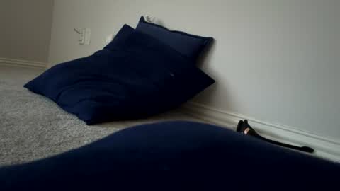 Snapshot of txguybi chatting on 07-18-26, 11:36 txguybi online show from 07-18-26, 11:36