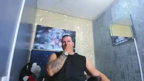 Tyleer Scot online show from 06-09-26, 01:45