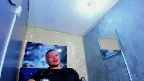 Tyleer Scot online show from 06-12-26, 02:05