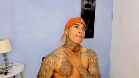 tyler_bell_ online show from 05-19-26, 04:52