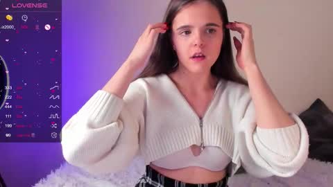 Ema online show from 12-19-25, 06:37